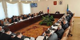 Геннадий Апанасенко провел в режиме видеоконференции совещание с главами муниципальных обр Валерий Спидлен, пресс-центр правительства Хабаровского края