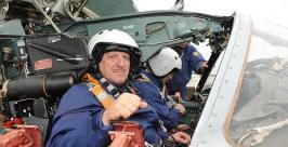 Губернатор Хабаровского края на время стал пилотом Валерий Спидлен