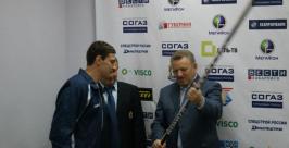 "Амуру" надо постараться выйти в плей-офф — губернатор Шпорт о хабаровском хок А. Сутурин