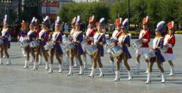 Сводный отряд барабанщиц. Алла Шпарейчук