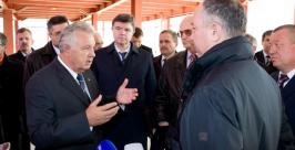 Полпред Ишаев решил пересчитать стоимость строительства ледовой арены пресс-служба полпредства