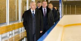 Виктор Ишаев посетил краевой центр развития "Амур". Аппарат полномочного представителя президента РФ в ДФО