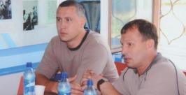 С такими спортивными функционерами мы угробим хоккей в Хабаровске – тренер Могильного http://habfh.ru/index.php/2011-03-09-00-10-30/2011-04-27-04-58-50.html