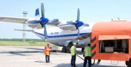 Дозаправка перед последним полетом Ан-12 Дебри-ДВ