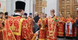 Божественная литургия к прибытию в Хабаровск Благодатного огня Петр Молотов, РИА AmurMedia