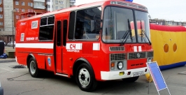 Пожарный автомобиль газодымозащитной службы АГ 16 Анна Незнанова