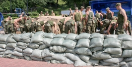 Возведение дамбы mil.ru
