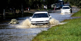 Воду в Комсомольске-на-Амуре ждут на берегу, а она атакует из под земли Роман Федоров