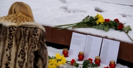 Память погибших в казанской авиакатастрофе почтили в Хабаровске Роман Федоров