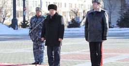 Губернатор Хабаровского края поздравил отряд полиции, вернувшийся с Северного Кавказа Валерий Спидлен, пресс-служба правительства и губернатора края