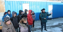 Испытания дымом и огнем прошли будущие пожарные Хабаровска пресс-служба ГУ МЧС России по Хабаровскому краю