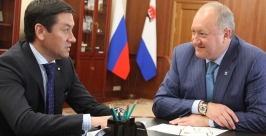 Председатель Дальневосточного Сбербанка провел встречу с губернатором Камчатского края пресс-служба Дальневосточного банка ОАО &quotСбербанк России&quot