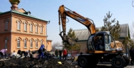 Денег на строительство хабаровского храма Александра Невского хватило только на фундамент Роман Федоров