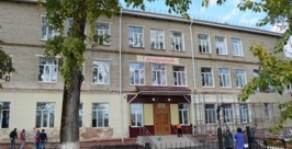 Школу №13, отремонтированную после наводнения посетил губернатор Хабаровского края администрация Комсомольска-на-Амуре