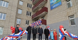 Жилые дома сданы в Амурске и Солнечном ко дню годовщины Хабаровского края пресс-служба правительства абаровского края