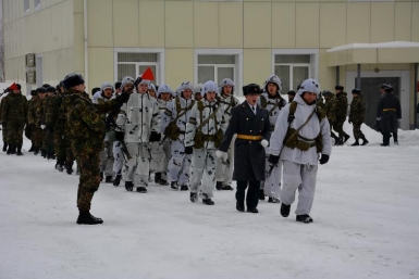 Митингом, рукопашным боем и солдатской кашей отметили 23 февраля хабаровские единороссы Из архива пресс-службы ХРО &quotЕдиная Россия&quot