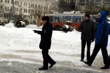 Полиция задержала мужчин, прокричавших фразу &quotСлава Украине&quot на Антимайдане в Хабаровске Роман Федоров, корр. ИА AmurMedia