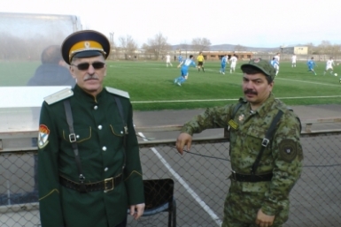 Казаки, дружинники и полицейские охраняли порядок на футбольном матче в Хабаровском крае пресс-служба УМВД России по Хабаровскому краю