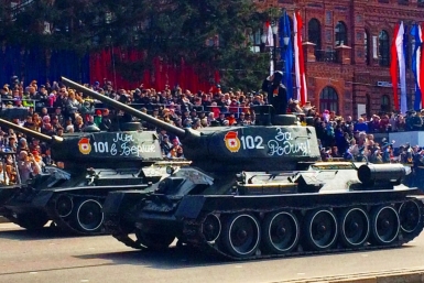 Силу и мощь армии России продемонстрировали в Хабаровске в День Великой Победы Роман Федоров, корр. ИА AmurMedia