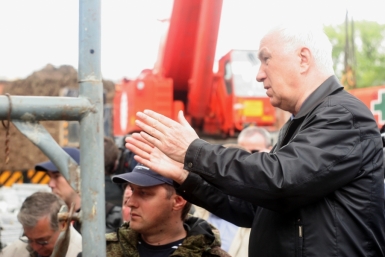 Площадь воиской славы Александра Мельник