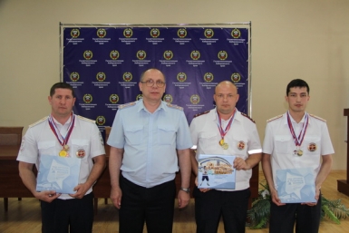 Госавтоинспекция Хабаровского края выбрала &quotЛучшего по профессии&quot  Пресс-служба УМВД России по Хабаровскому краю