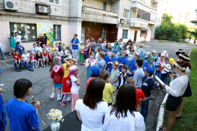 День семьи, любви и верности отмечают сегодня в разных местах Хабаровска Роман Федоров, корр. ИА AmurMedia