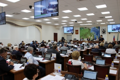 очередное заседание законодательной Думы Хабаровского края 29 июля 2015 года Евгений Никитенко, корр. ИА AmurMedia
