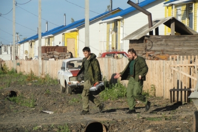 Дома двух подтопленцев в Болони в Хабаровском крае Роспотребнадзор обошел с проверкой Ко Виктория, AmurMedia 