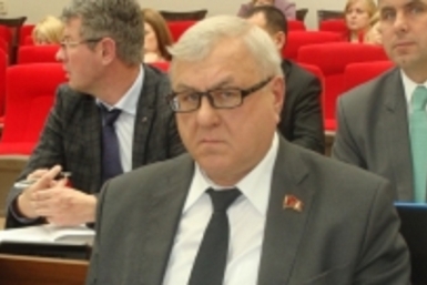 Мы не будем ничего просить, а сразу потребуем отставки губернатора – хабаровский коммунист корр. ИА AmurMedia