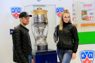Кубок Гагарина привезли в Хабаровске впервые Роман Федоров