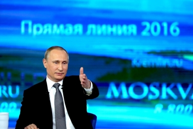 Прямая линия с Владимиром Путиным Пресс-служба Кремля