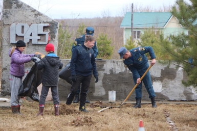 Спасатели Хабаровского края готовятся ко Дню Победы Информационное подразделение Амурского спасательного центра МЧС России