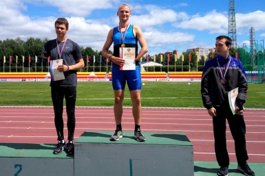 Хабаровчанин выиграл чемпионат РФ по легкой атлетике среди спортсменов с поражением ОДА пресс-служба правительства Хабаровского края